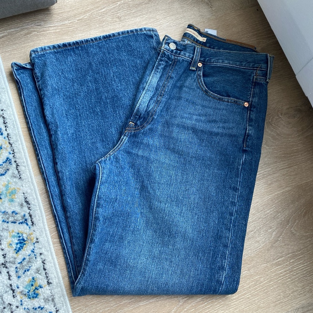 Levi’s Ribcage Wide Leg Jeans
